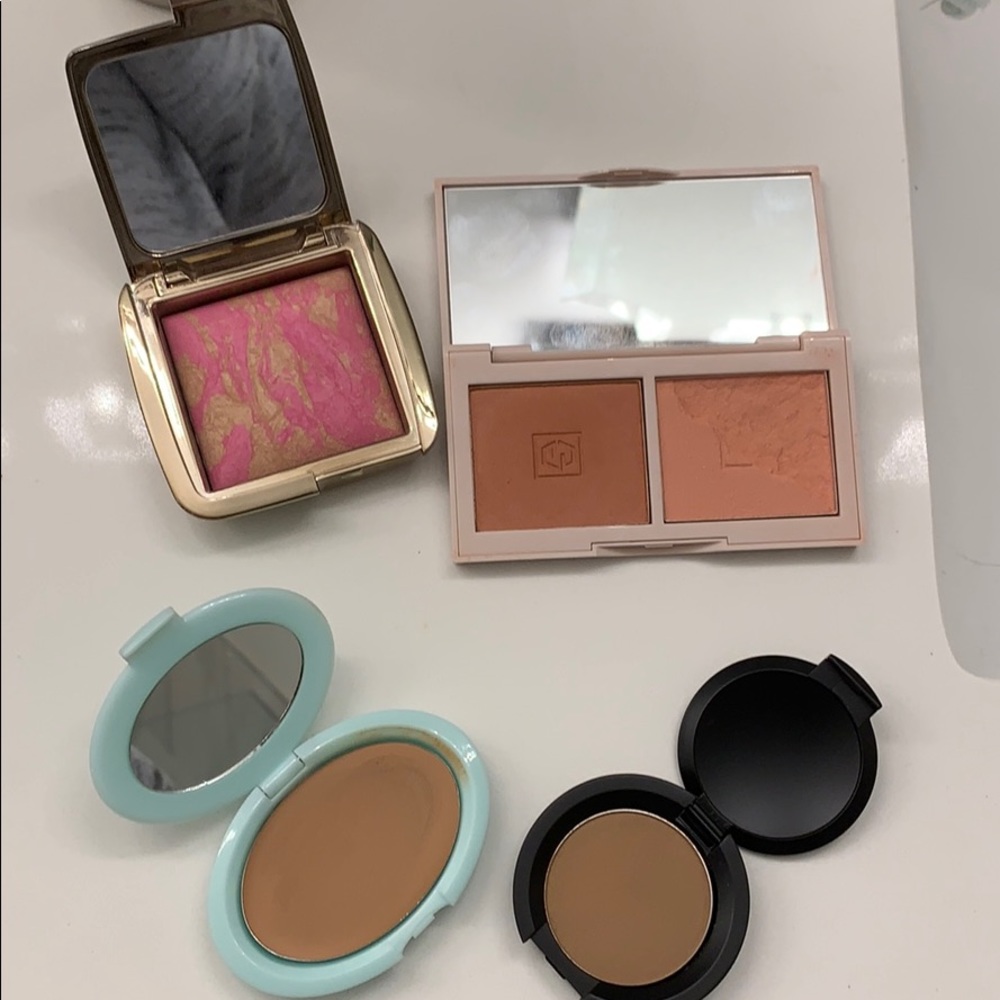 Makeup bundle